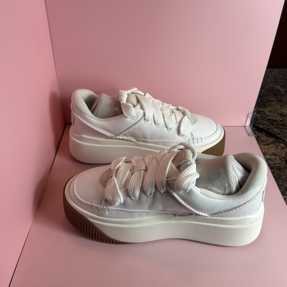 UGG EZ DUZZIT ESSENTIAL LACE UP (8.5) - Picture 11 of 13
